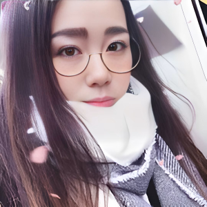雌雄同体的大脸妹