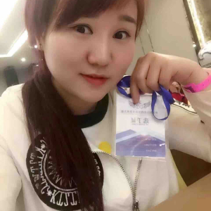 素颜的书桃