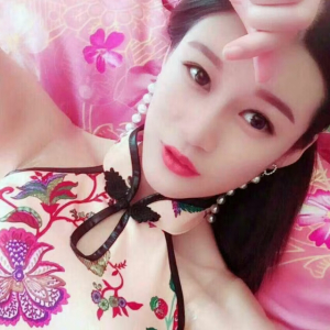 身轻如燕妖芮却湿
