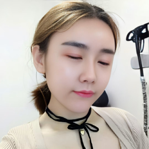 变换的蓝13雨兰
