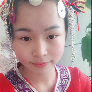 思嫒卓念念