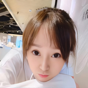 在浦东的小妹妹
