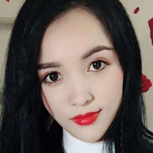 含蕊上官纽