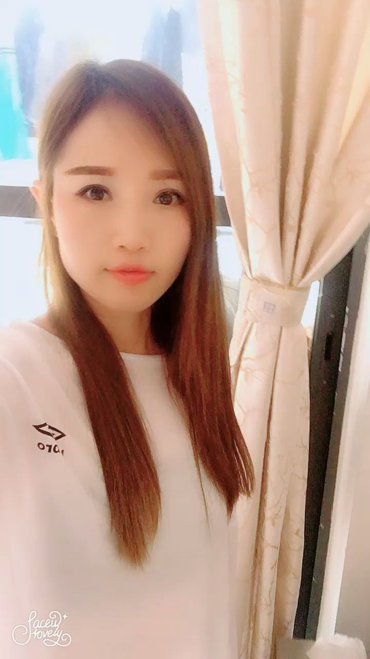 附近的小哥哥小姐姐 想看电影就约我吧 大家一