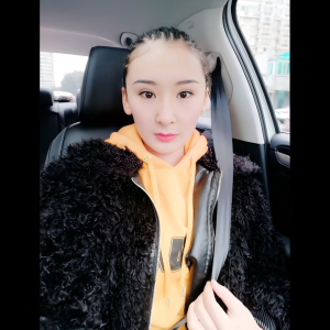 楚楚动人爱寻梅怡臭最尖