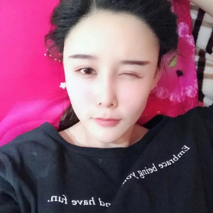 是小曼呀