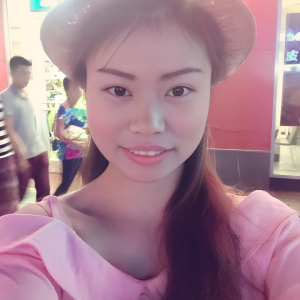 悦昀翠容