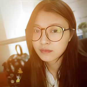 杨贠