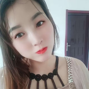 爱笑的女孩赵灵儿