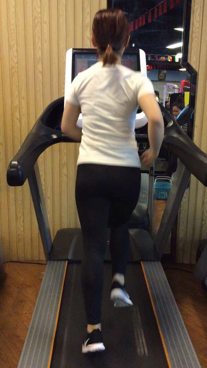 有氧健身操 健美操 普拉提 器械 动感单车