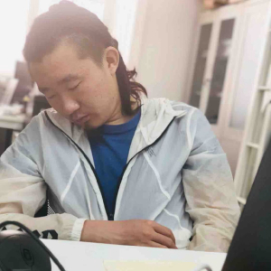 高空的訾梦漆