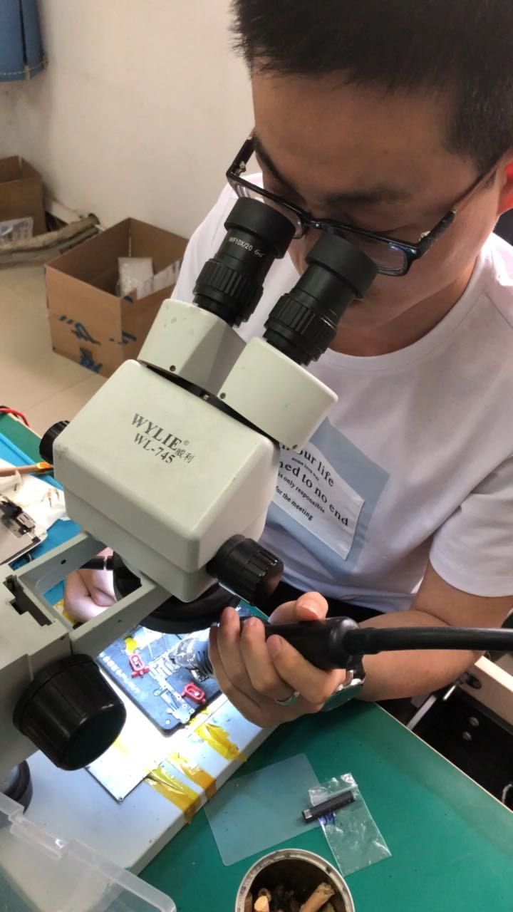 即速修手机维修服务中心 专业手机维修 手机换