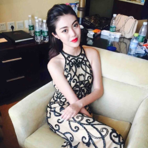 Model子茹